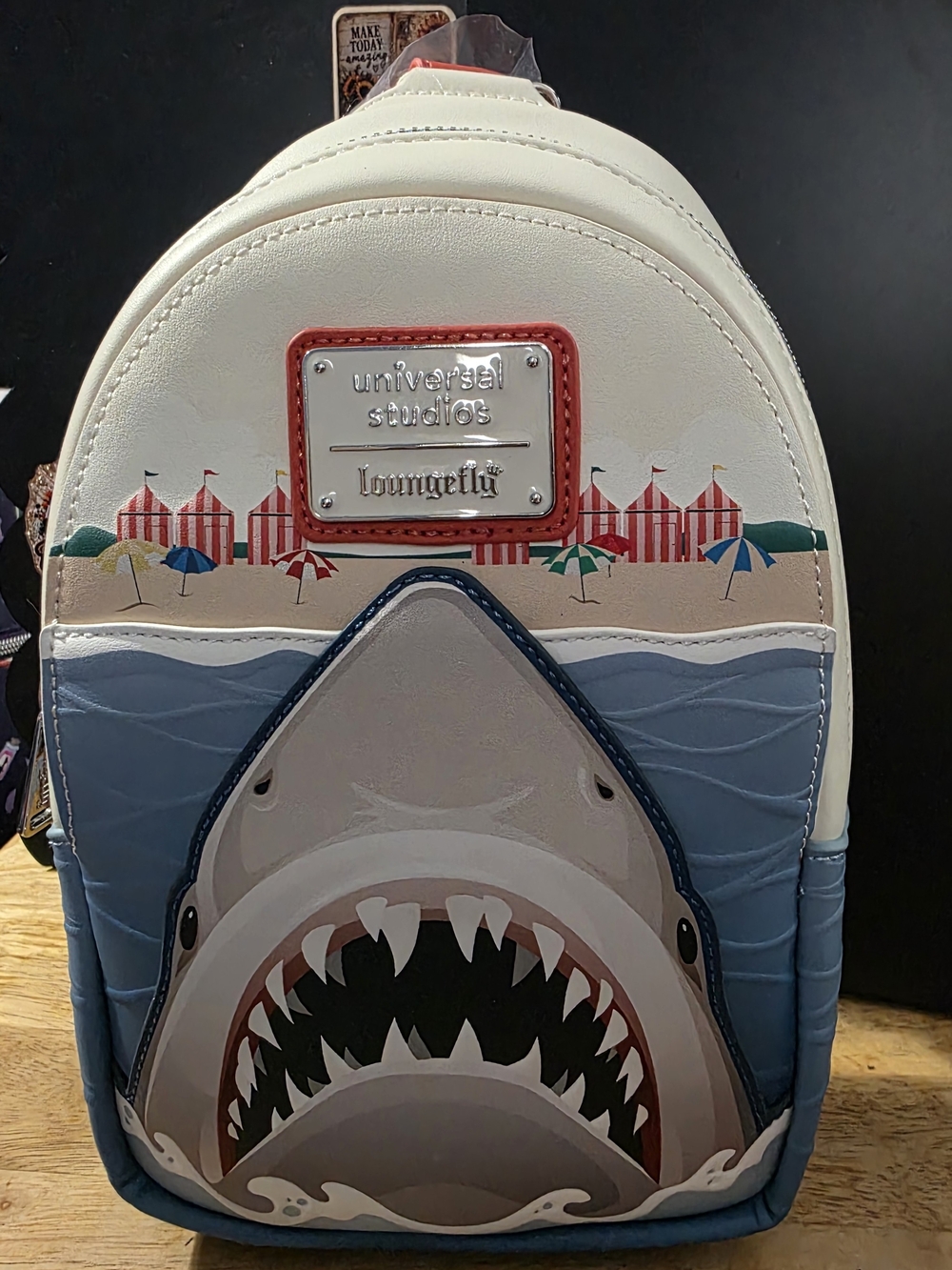Loungefly x Universal Studios Jaws Crossbody Hardtag New With Tags